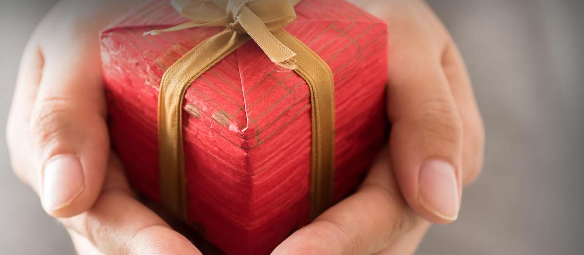 Geschenke – .shop-Adressen